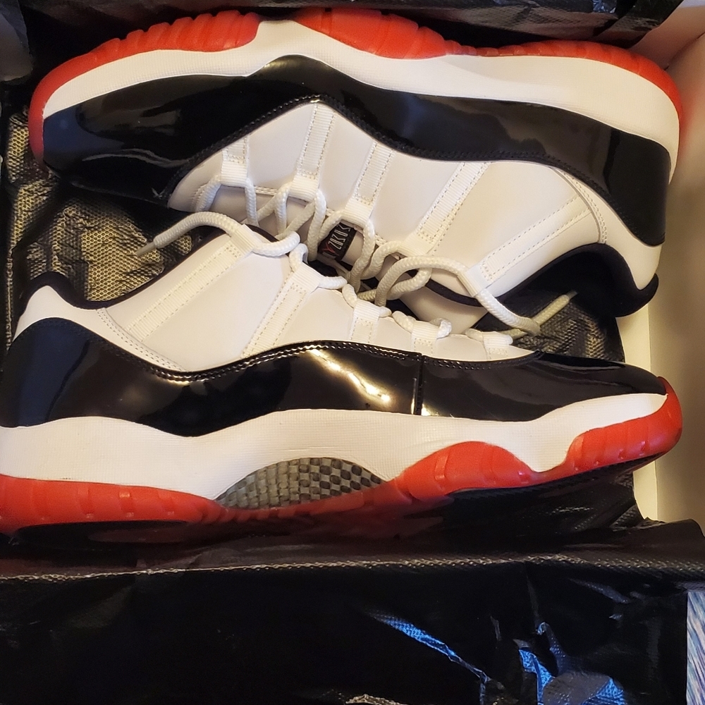 two pack retro jordan 11s and 6s